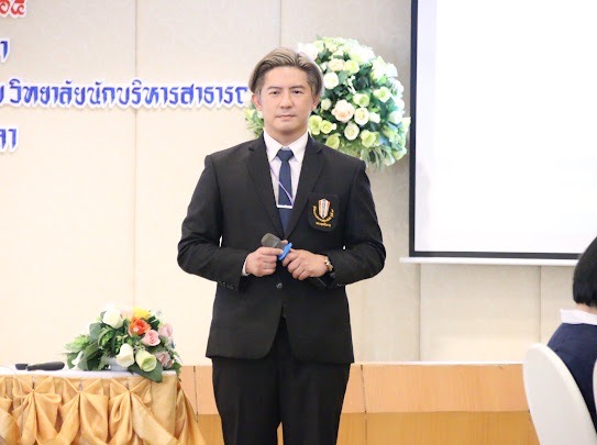 อ.พิเชษฐ  แซ่โซว